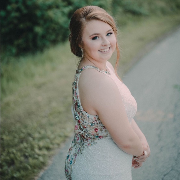 Sherri Hill Prom Dress - Picture 1 of 5